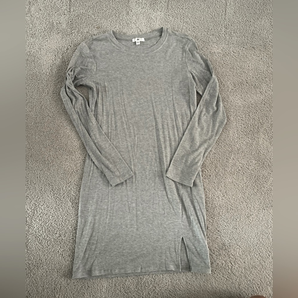 B.P. size M dress